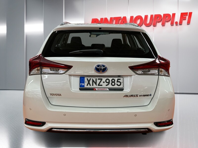 Toyota Auris vaihtoauto
