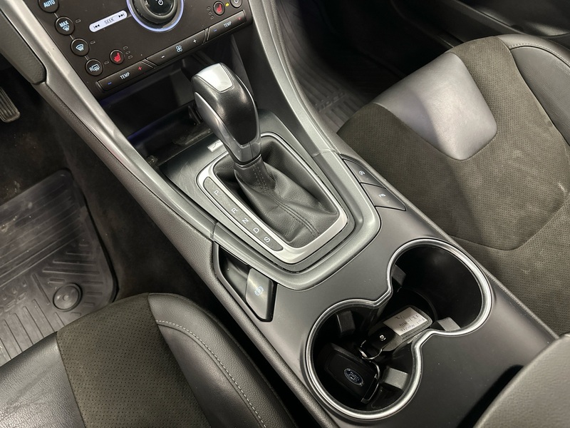 Ford Mondeo vaihtoauto