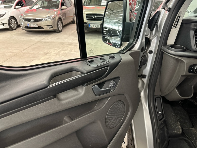 Ford Transit Custom vaihtoauto