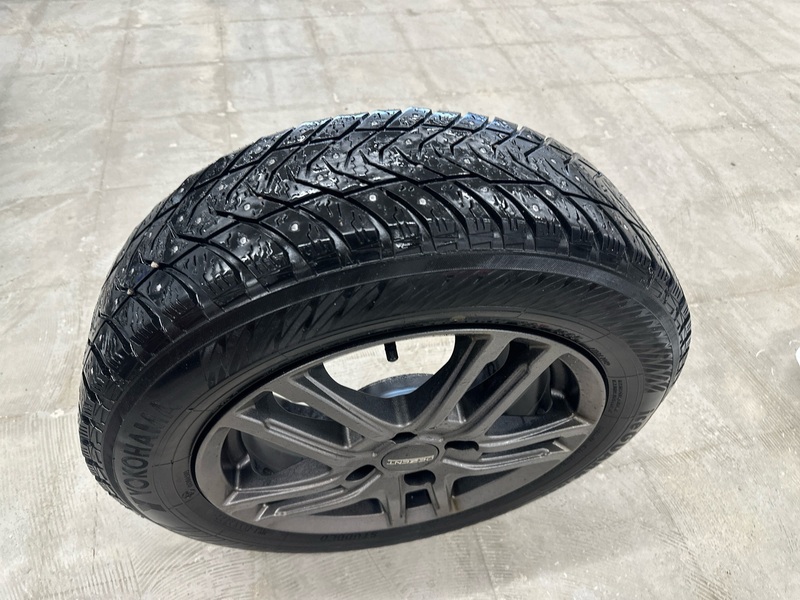 Ford Transit Courier vaihtoauto