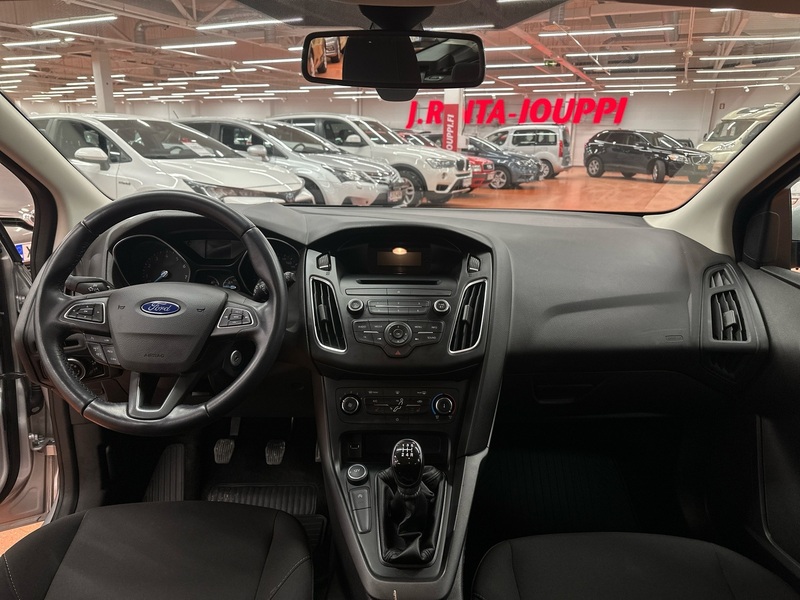 Ford Focus vaihtoauto