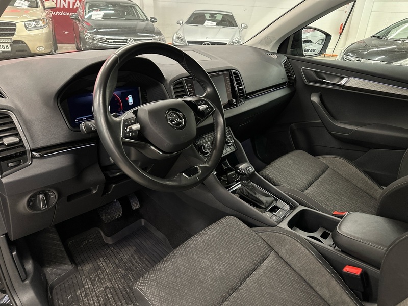 Skoda Karoq vaihtoauto