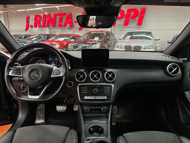 Mercedes-Benz A vaihtoauto