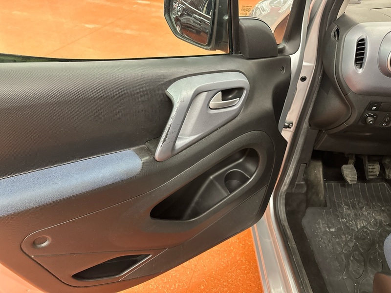 Citroën Berlingo vaihtoauto