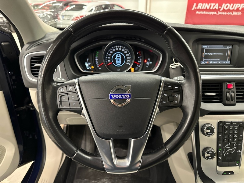 Volvo V40 vaihtoauto