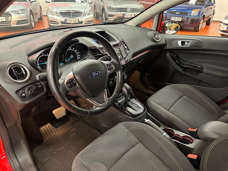 Ford Fiesta vaihtoauto