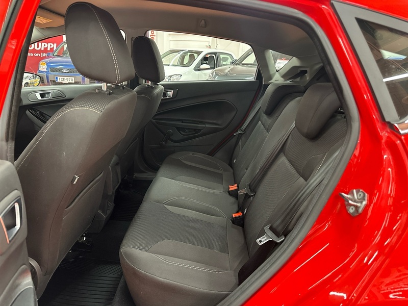 Ford Fiesta vaihtoauto