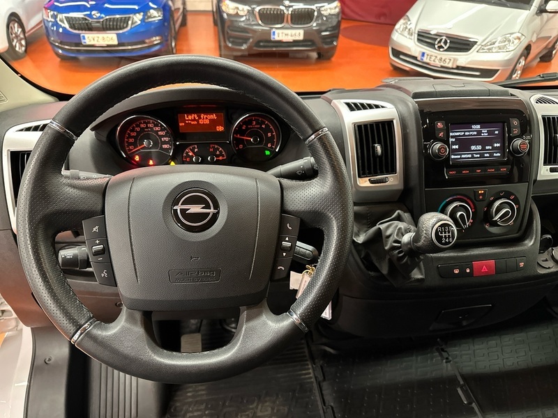 Opel Movano vaihtoauto