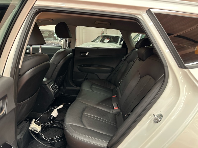 Kia Optima vaihtoauto