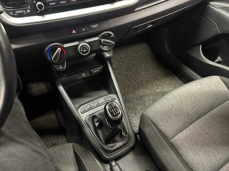 Kia Stonic vaihtoauto