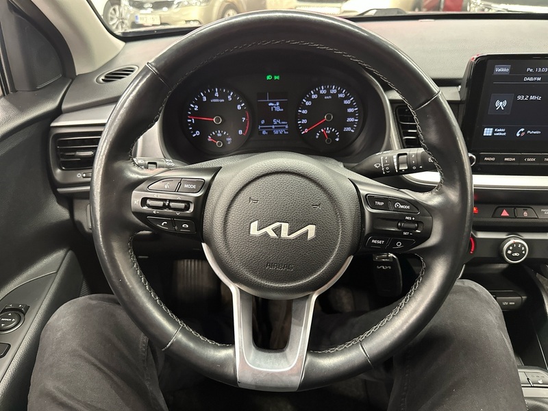 Kia Stonic vaihtoauto