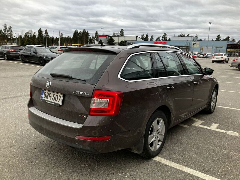 Skoda Octavia vaihtoauto