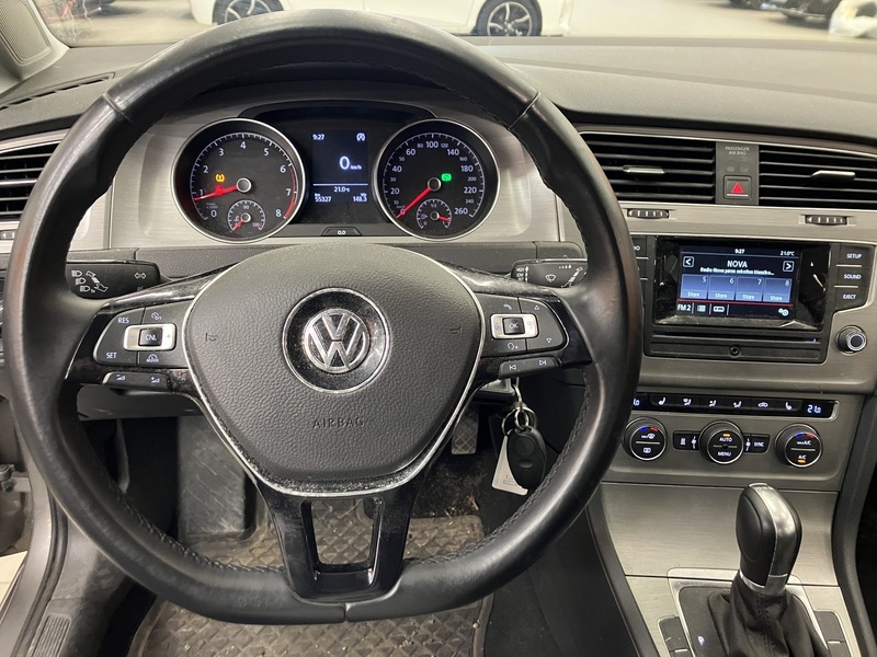 Volkswagen Golf vaihtoauto