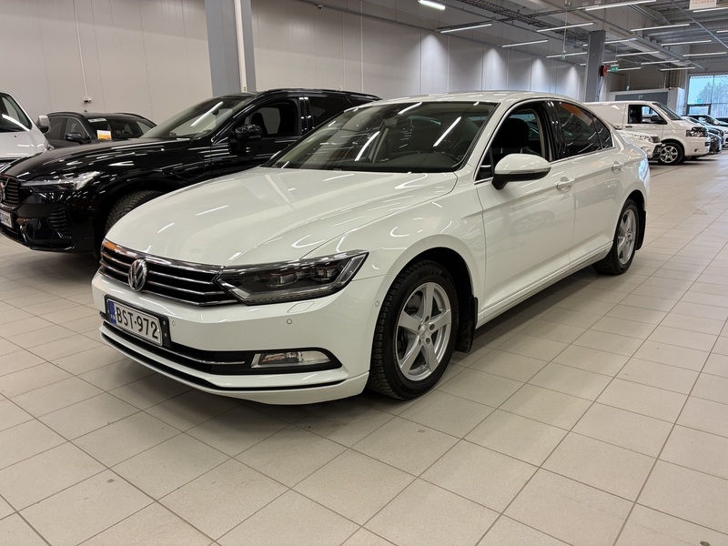 Volkswagen Passat vaihtoauto