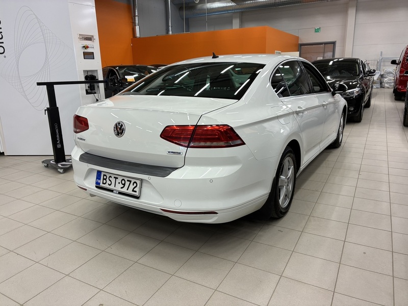 Volkswagen Passat vaihtoauto