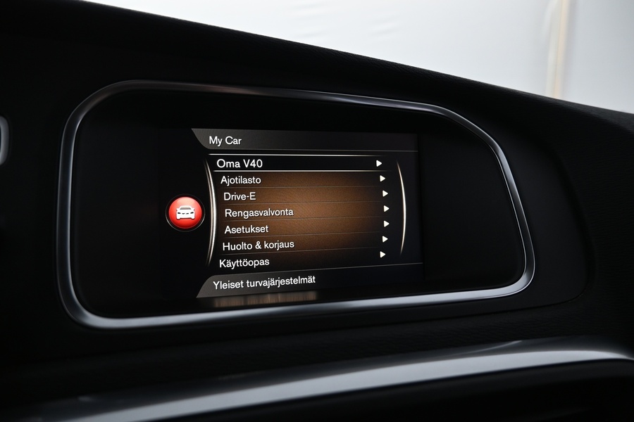 Volvo V40 Cross Country vaihtoauto