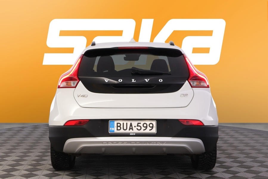 Volvo V40 Cross Country vaihtoauto