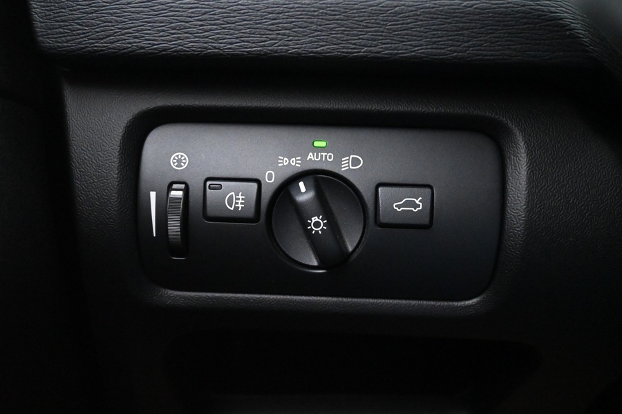 Volvo V40 Cross Country vaihtoauto