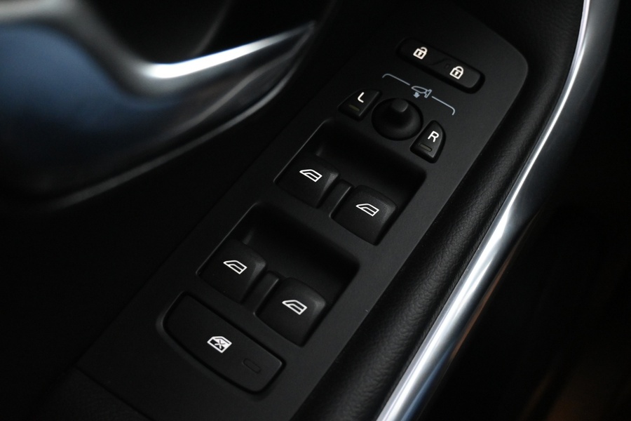 Volvo V40 Cross Country vaihtoauto