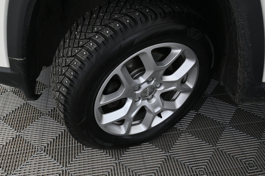 Jeep Compass vaihtoauto