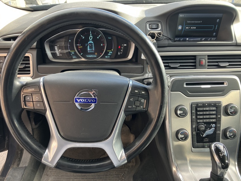 Volvo V70 vaihtoauto