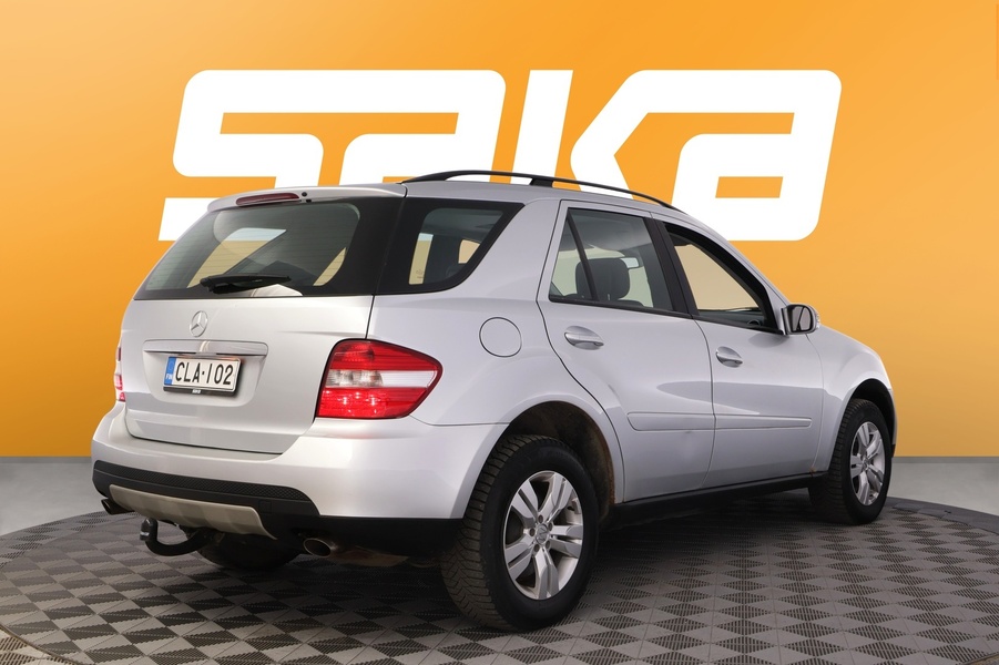 Mercedes-Benz ML vaihtoauto