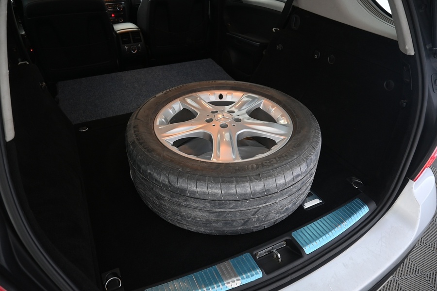 Mercedes-Benz ML vaihtoauto