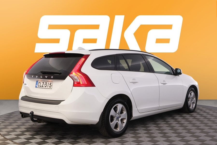 Volvo V60 vaihtoauto