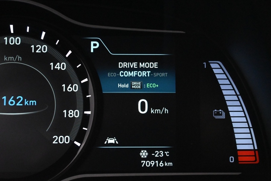 Hyundai KONA Electric vaihtoauto