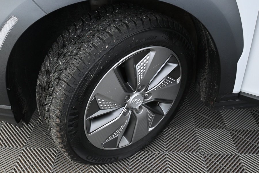 Hyundai KONA Electric vaihtoauto