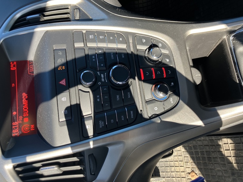 Opel Astra vaihtoauto