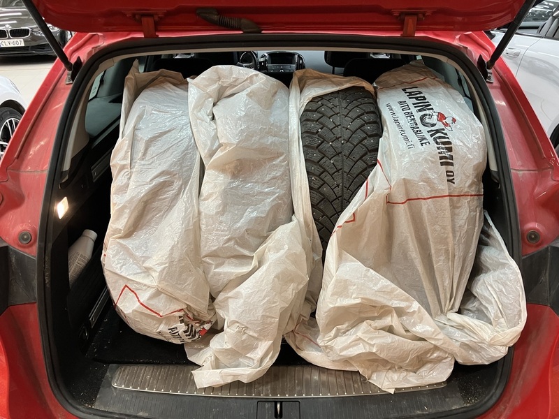 Opel Astra vaihtoauto