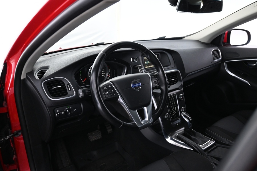 Volvo V40 vaihtoauto