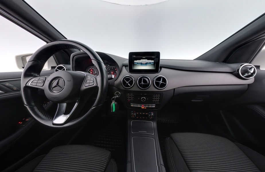 Mercedes-Benz B vaihtoauto