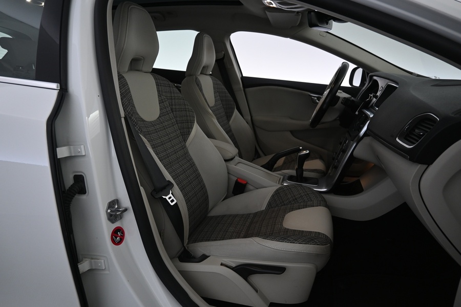 Volvo V40 vaihtoauto