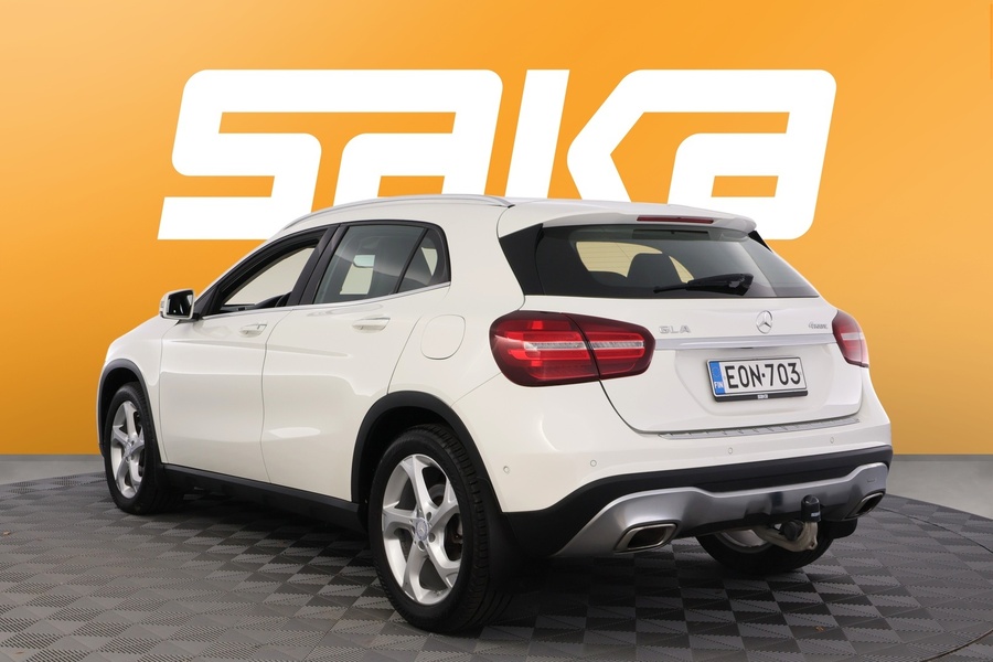 Mercedes-Benz GLA vaihtoauto