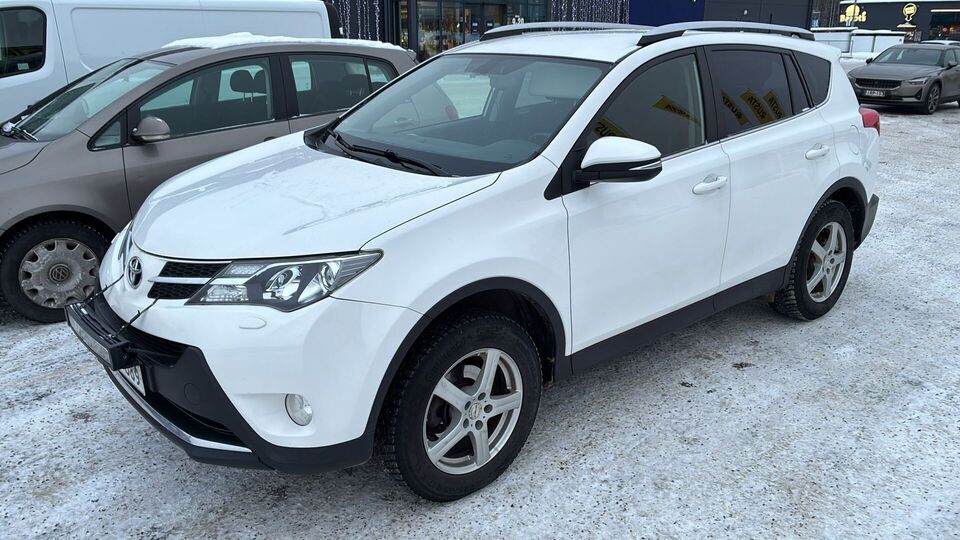 Toyota RAV4 vaihtoauto