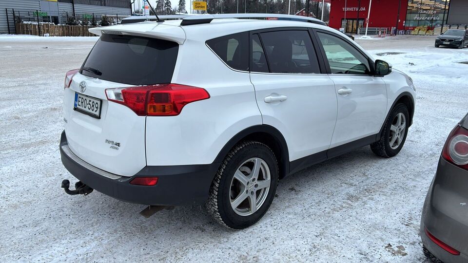 Toyota RAV4 vaihtoauto