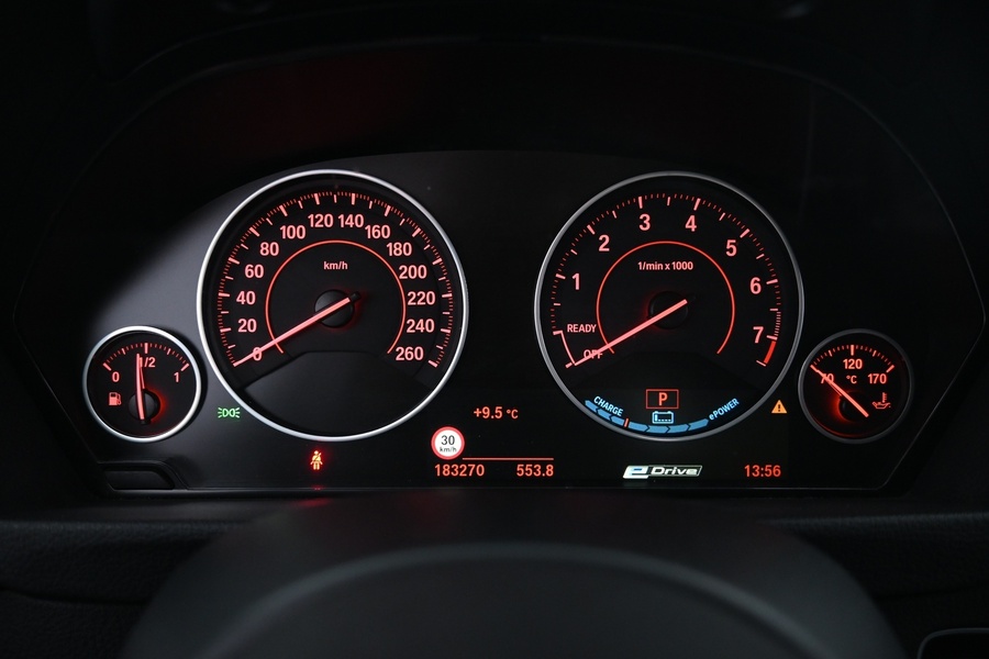 BMW 330 vaihtoauto