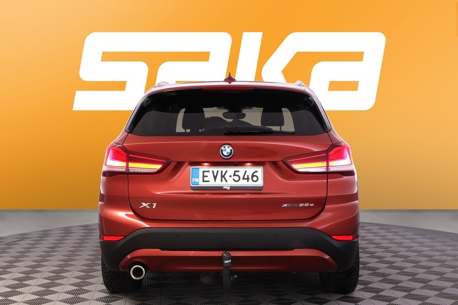 BMW X1 vaihtoauto