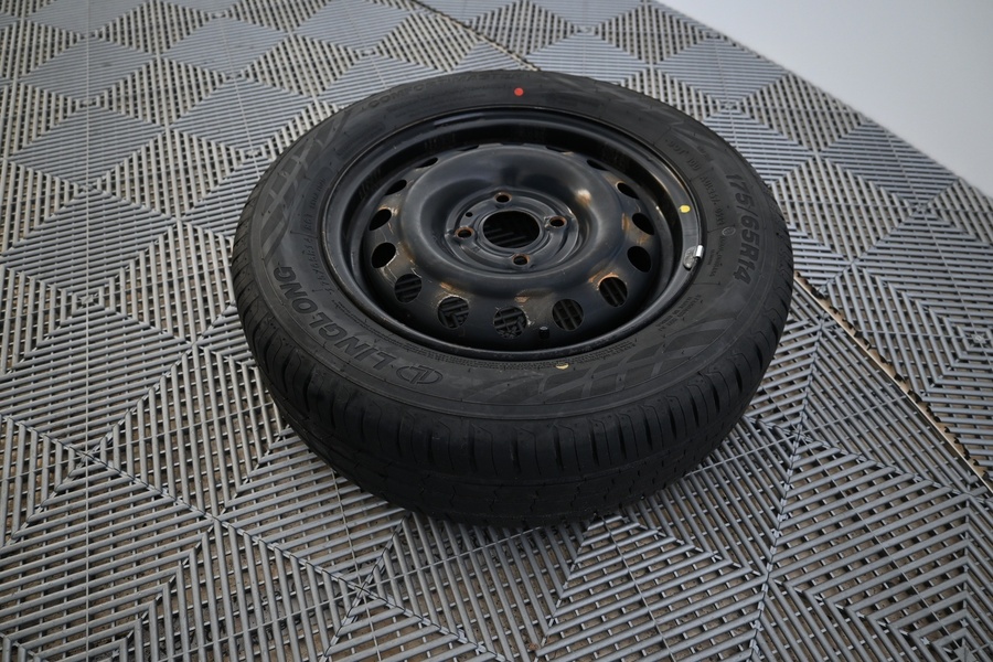 Nissan Micra vaihtoauto