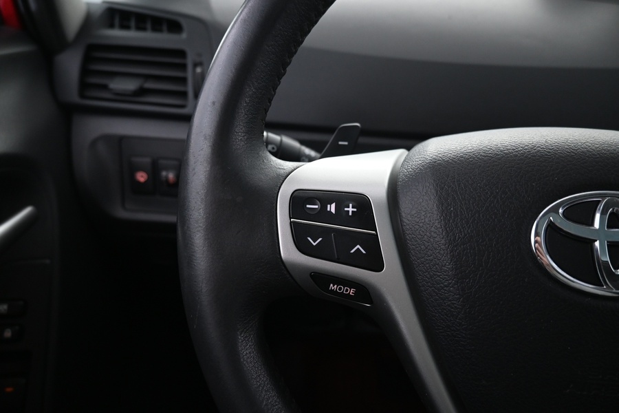 Toyota Verso vaihtoauto