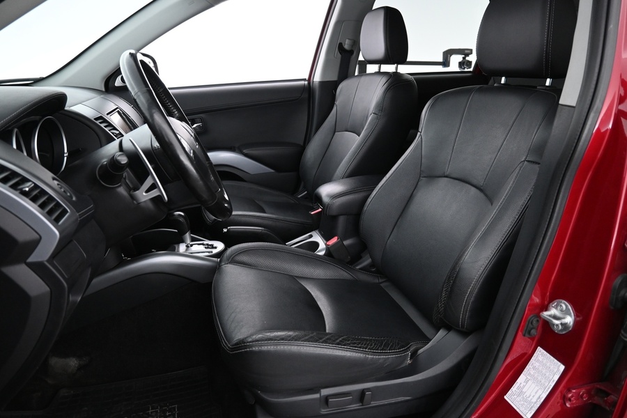 Mitsubishi Outlander vaihtoauto