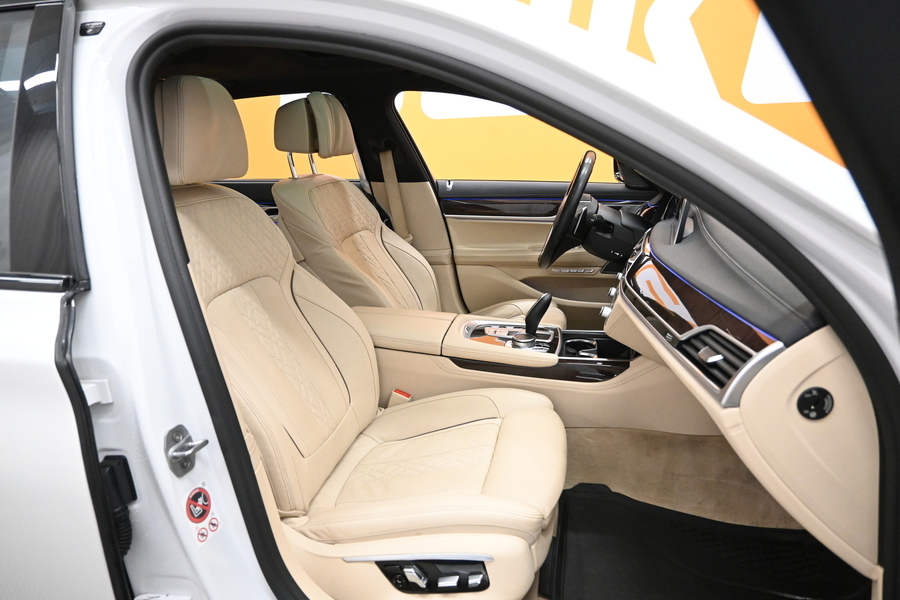 BMW 740 vaihtoauto