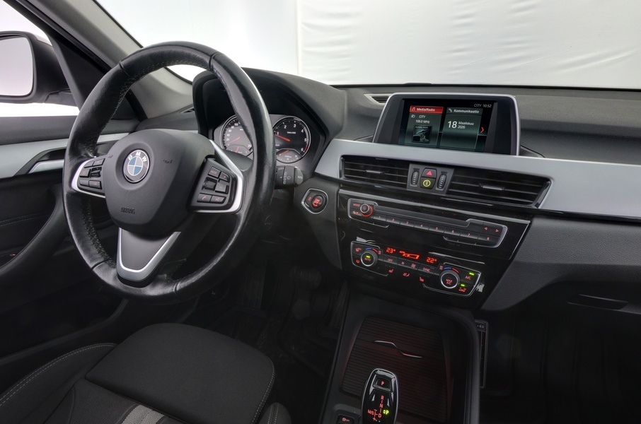 BMW X1 vaihtoauto