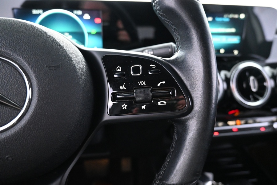 Mercedes-Benz GLB vaihtoauto