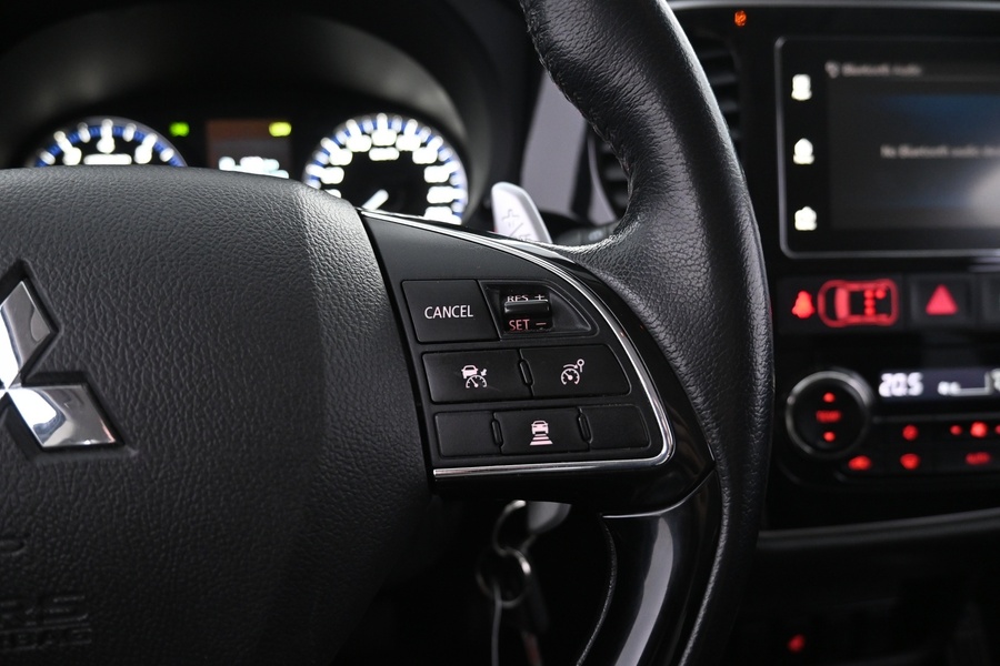 Mitsubishi Outlander vaihtoauto