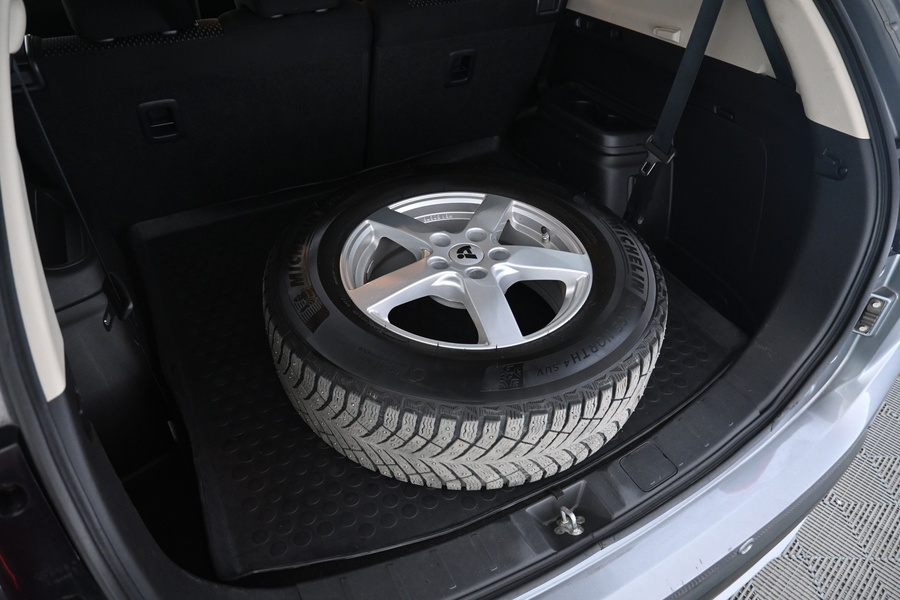 Mitsubishi Outlander vaihtoauto