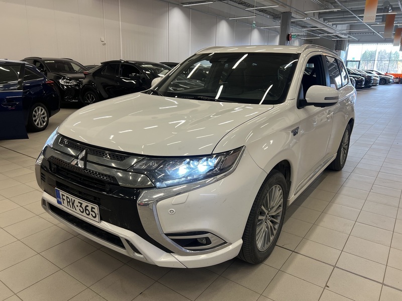 Mitsubishi Outlander PHEV vaihtoauto