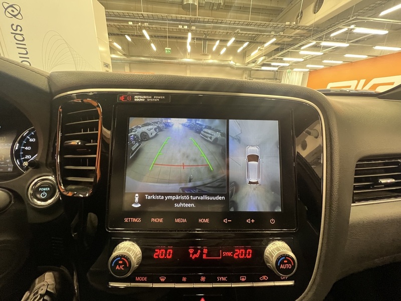 Mitsubishi Outlander PHEV vaihtoauto